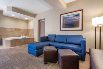 Jetted Tub Fireplace Deluxe Bridge View Suite