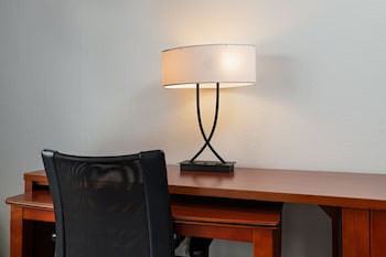Suite, 1 King Bed with Sofa bed (Mobility Accessible, Tub)