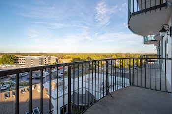 Double Room, 2 Queen Beds, Balcony
