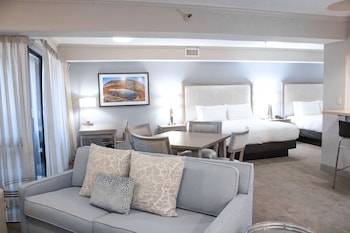 Suite, Multiple Beds