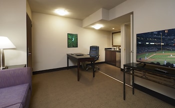 Junior Suite, 2 Queen Beds
