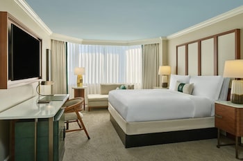 Deluxe Room, 1 King Bed