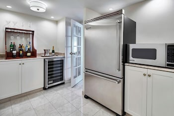 Suite, 1 Bedroom (View)