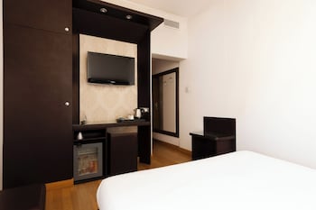 Standard Double Room Single Use