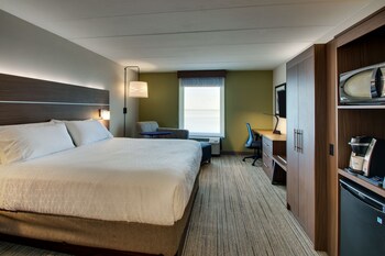 Standard Room, 1 King Bed, Bay View