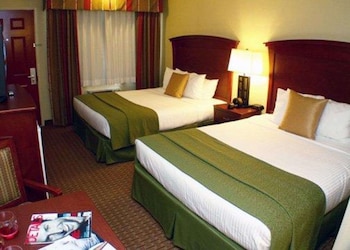 Standard Room, 2 Queen Beds, Non Smoking
