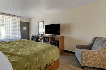 Standard Room, 1 King Bed, Non Smoking