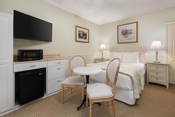Standard Room, 1 Queen Bed, Accessible, Jetted Tub