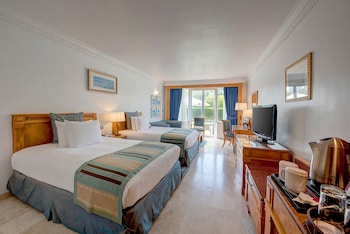 Standard Room, 2 Twin Beds, Garden View