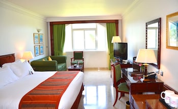 Standard Room, 1 King Bed, Ocean View