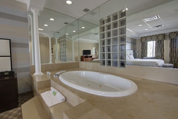 Suite, 1 Bedroom, Jetted Tub