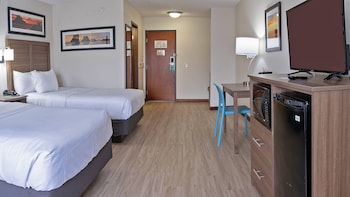 Room, 2 Double Beds, Refrigerator