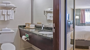 Room, 2 Double Beds, Refrigerator