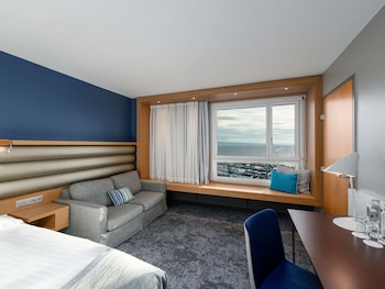 Deluxe Twin Room, 2 Twin Beds, Lake View