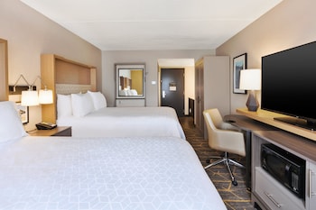 Standard Room, 1 King Bed (Mid Floor)