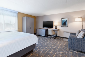 Premium Room, 1 King Bed, Accessible (Communications)