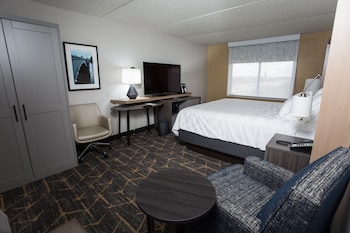 Standard Room, 1 King Bed