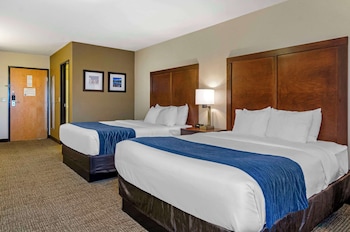 Standard Room, 2 Queen Beds, Non Smoking