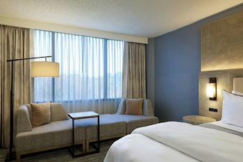 Traditional Room, 1 King Bed