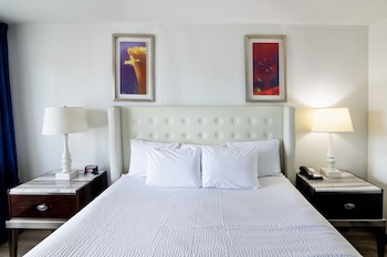 Room, 1 King Bed, Non Smoking