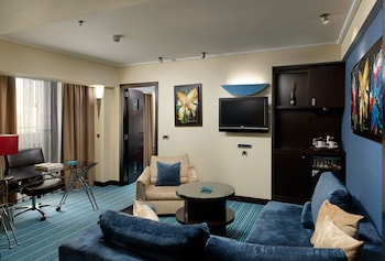 Suite, 1 Bedroom (Living Area)