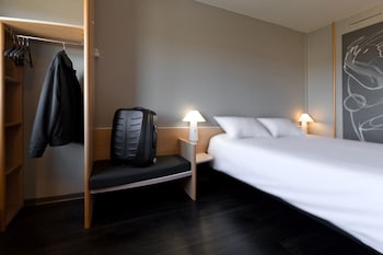 Standard Room, 1 Double Bed