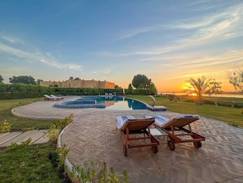 Royal Villa