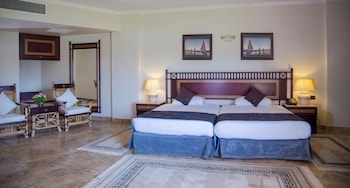 Deluxe Gardens View Room