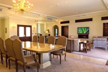 Royal Villa