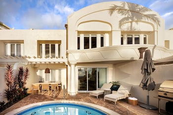Luxury Villa, 2 Bedrooms, Kitchen, Oceanfront