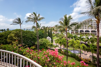 Suite, 1 Bedroom, Partial Ocean View (1 King Bed)