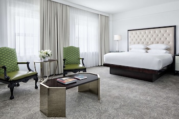 Superior Room, 1 King Bed, Non Smoking