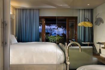 Double Room, 1 King Bed, Ocean View (Magnifique - Balcony or Terrace)