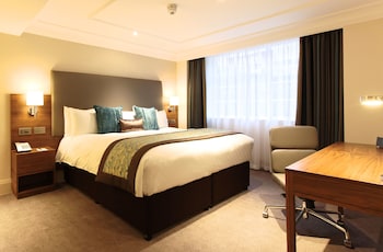 Deluxe Room, 1 King Bed