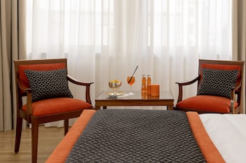 Friends and Family Room