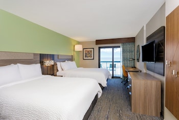 Room, 2 Queen Beds, Accessible Bathtub (Accessible Tub)
