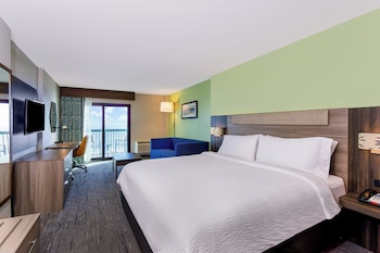 Standard Room, 1 King Bed with Sofa bed, Oceanfront (High Floor)