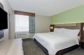 Suite, 1 Bedroom, Balcony, Oceanfront