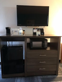 Room, 1 King Bed, Non Smoking