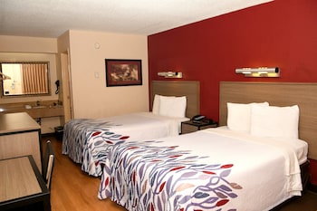 Deluxe Room, 2 Queen Beds, Non Smoking