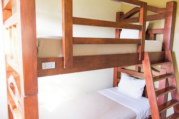 Deluxe Room, 1 King Bed and Bunk Bed, Non Smoking