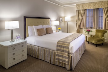 Premier Room, 1 King Bed