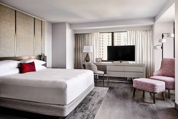 Room, 1 King Bed, City View, Corner