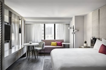 Club Room, 1 King Bed