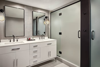 Presidential Suite, 1 Bedroom, Balcony, Bay View