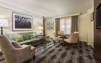 Junior Suite, 1 King Bed, Non Smoking