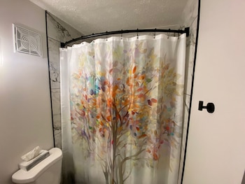 Room, 2 Queen Beds, Accessible, Non Smoking (Upgrade)