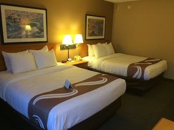 Room, 2 Queen Beds, Accessible, Non Smoking (Upgrade)