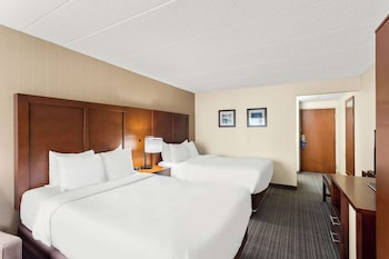 Standard Double Room, 2 Double Beds, Non Smoking