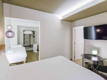 Superior Room, Multiple Beds